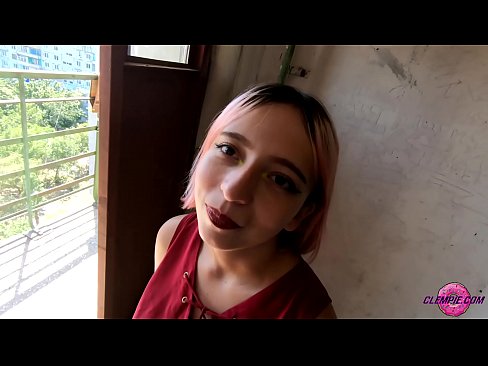 ❤️ Študentka čutno sesa neznanca v zaledju - sperma na njegovem obrazu ❤️❌ Domače porniče pri nas ❌️